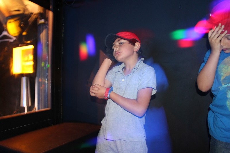 Village Camps International Summer Camp Leysin, Switzerland 2025-08-09 https://www.villagecamps.com/journals_admin/images/682-17-disco (9).jpg